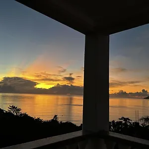 Island Cove , Victoria Seychelles